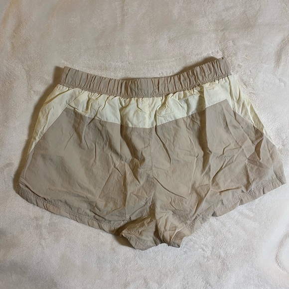 Garage Shorts (open to offers!) - Picture 7 of 8